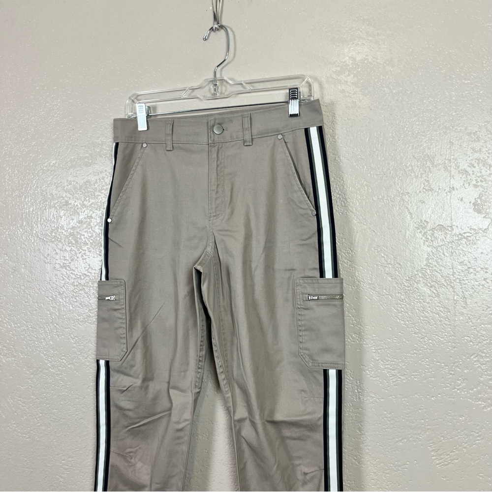 Athleta Summit Cargo Pants Mid-Rise‎ Side Stripe Outdoor Hiking Beige Women's 2 - Picture 5 of 14